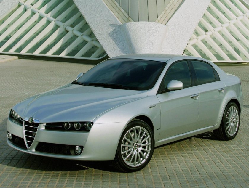 Alfa Romeo 159 2005
