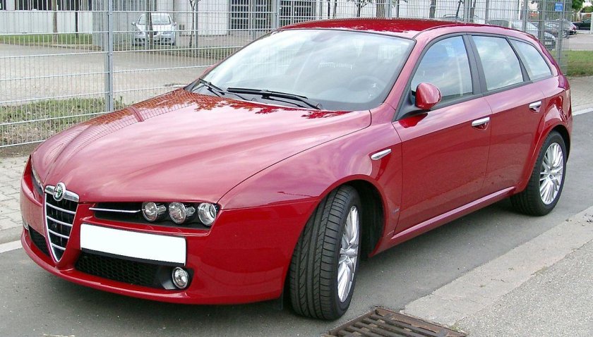 Alfa Romeo 159
