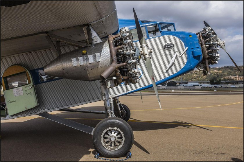Ford Trimotor самолёт