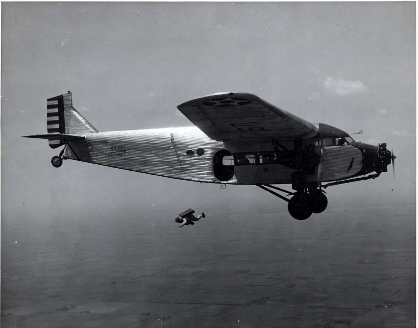 Форд тримотор