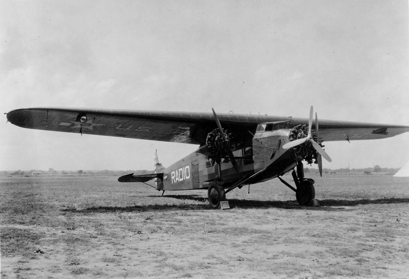 Ford Trimotor самолёт