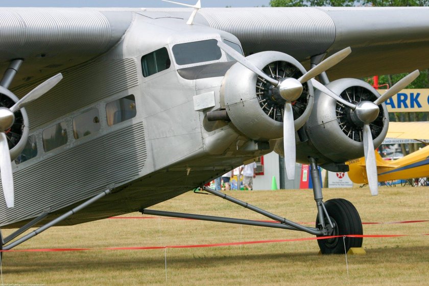 Ford Trimotor самолёт
