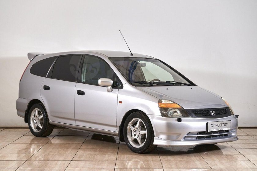 Хонда стрим 2002