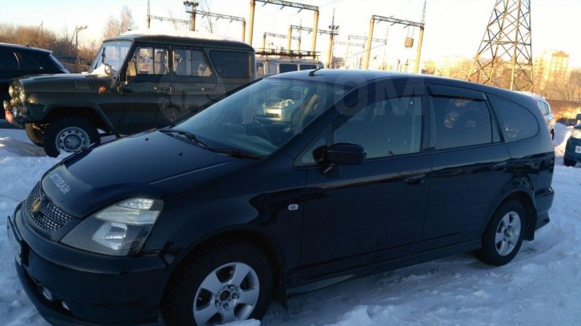 Хонда стрим темно-фиолетовый