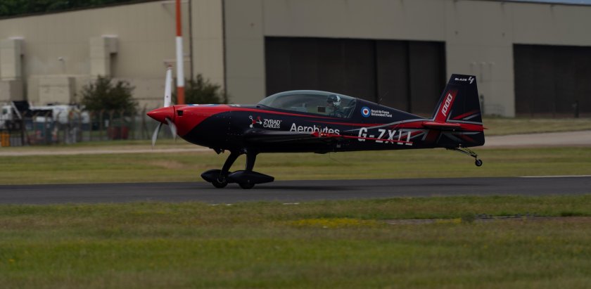 Extra 300 рассвет