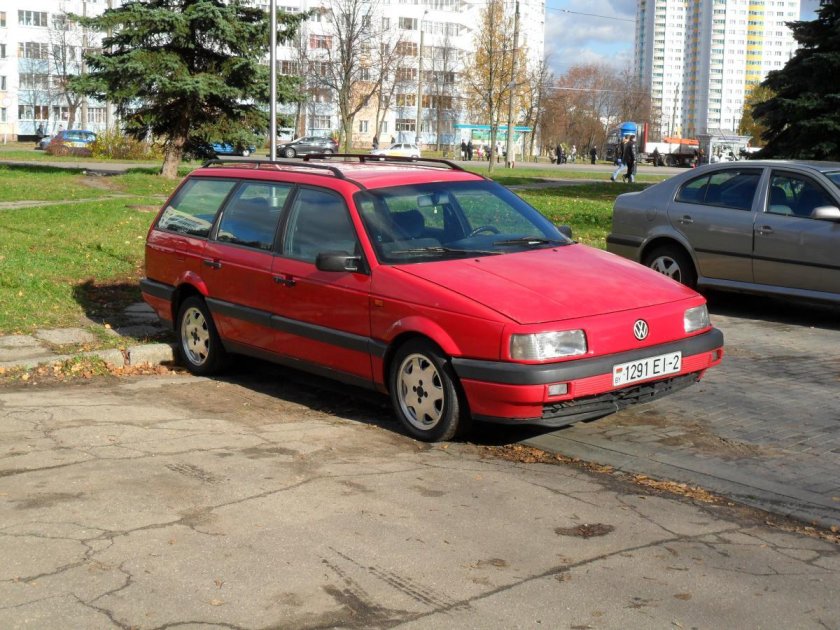 Фольксваген Пассат в3