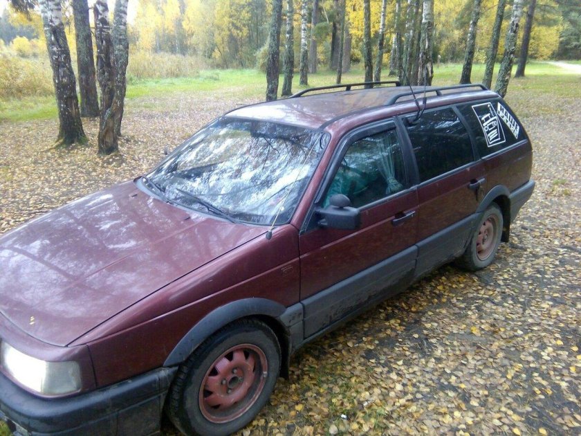 Volkswagen Passat b3 универсал красный