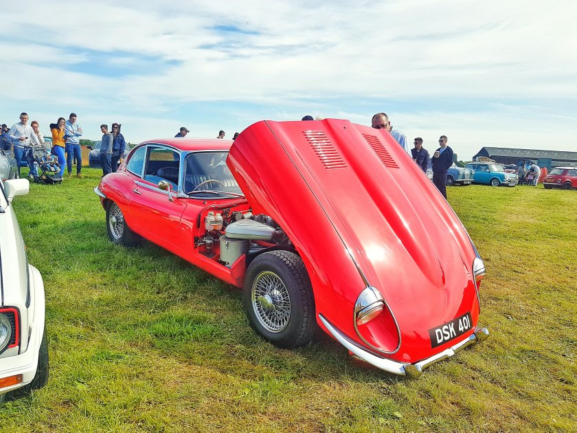Lamborghini Miura SV