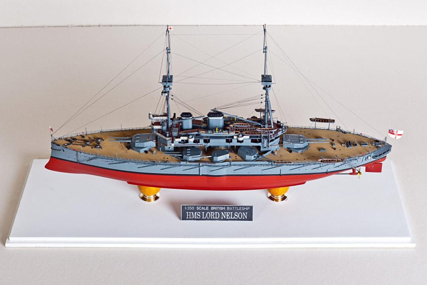 Эскадренный броненосец Лорд Нельсон
