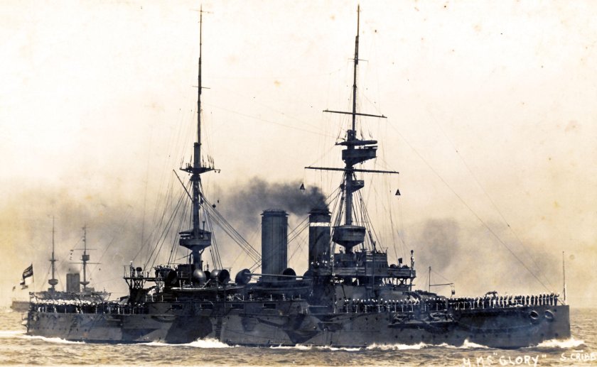 Броненосец HMS Виктория