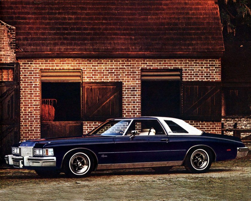 Buick Riviera 1975