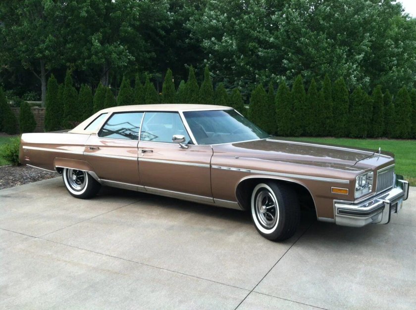 Buick Electra 1975