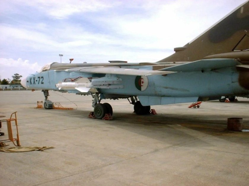 Су-24мк ВВС Алжира
