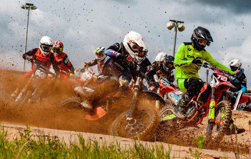 Игора драйв мотокросс