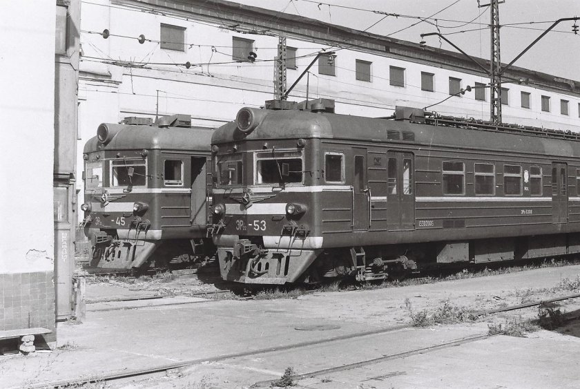 Эр22 в депо Перерва