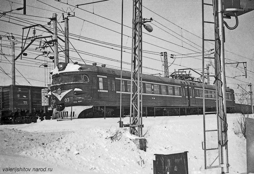 Эр7 электропоезд