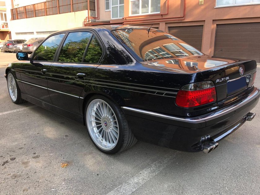 BMW 740i 1998