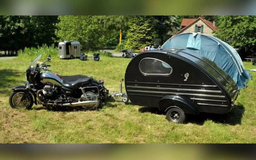 Мотоприцеп кемпер