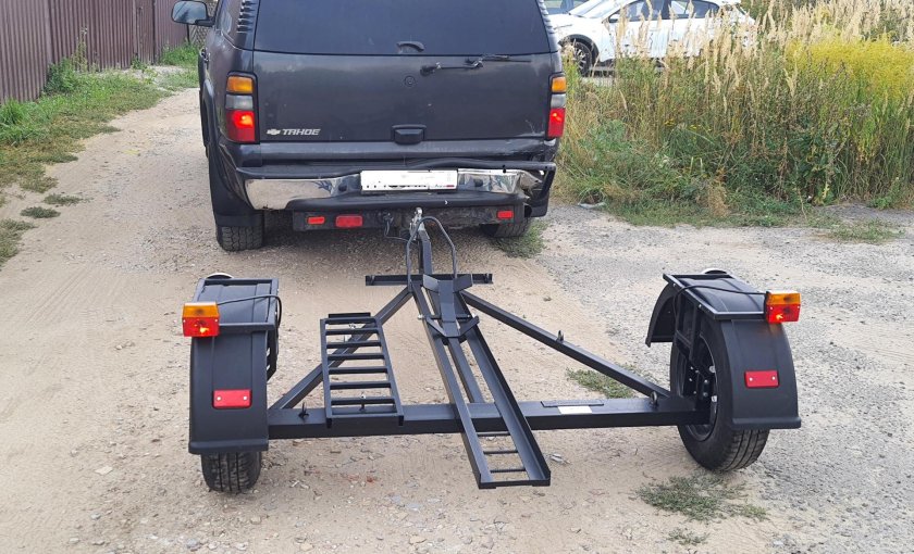 Подкатной прицеп для буксировки авто