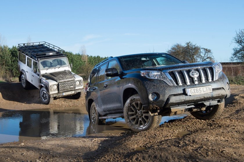 УАЗ Патриот и Прадо 150