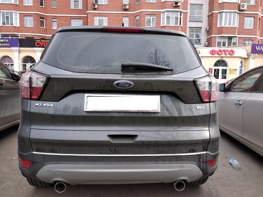 Форд Куга 2 сзади
