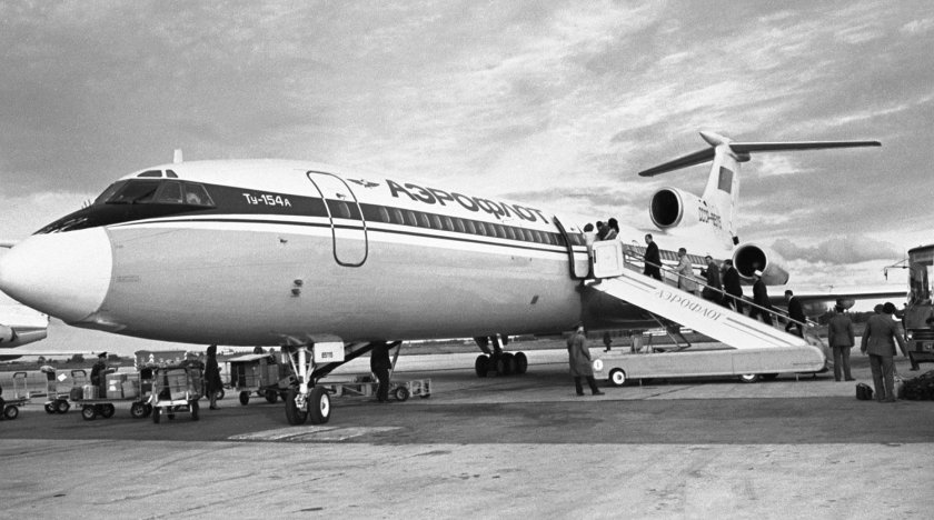 Самолет ту 154