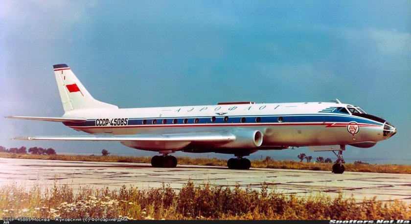 Ту-124 пассажирский самолёт