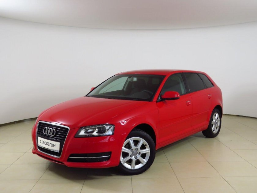 Ауди а3 хэтчбек красный