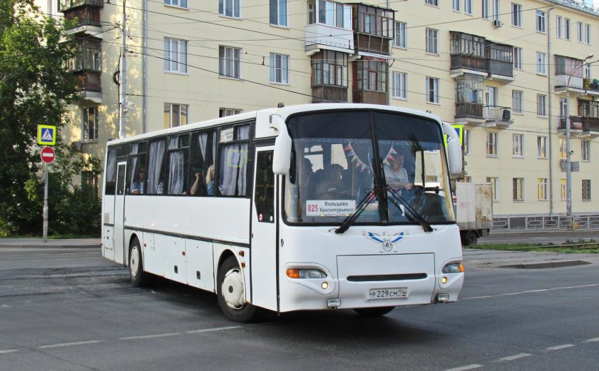КАВЗ 4238-02