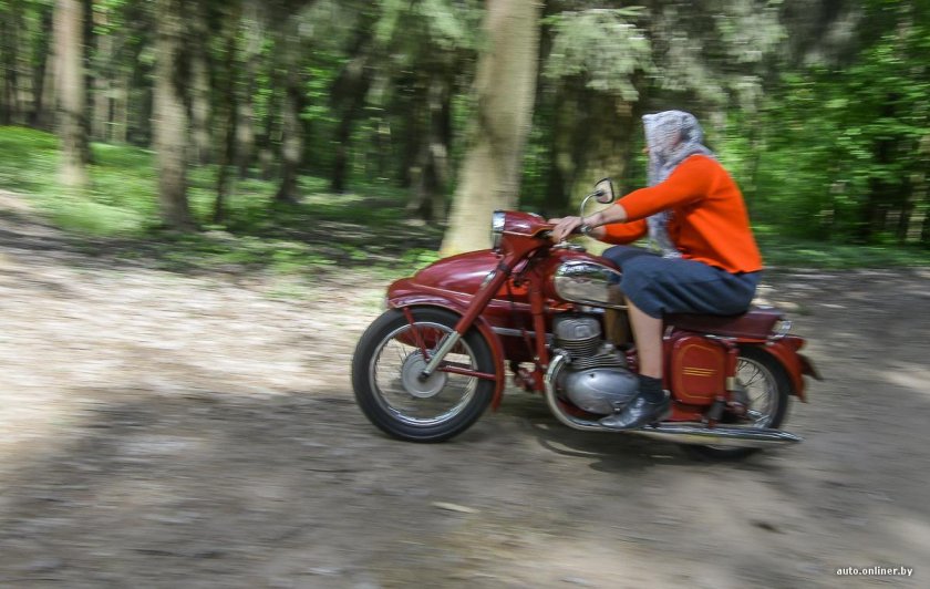 Мотоцикл Ява 350 Урри