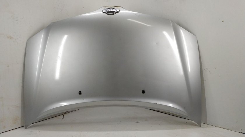 Капот Nissan Almera