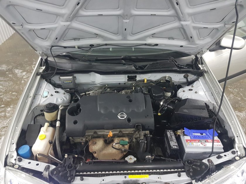 Ниссан Альмера g15 под капотом