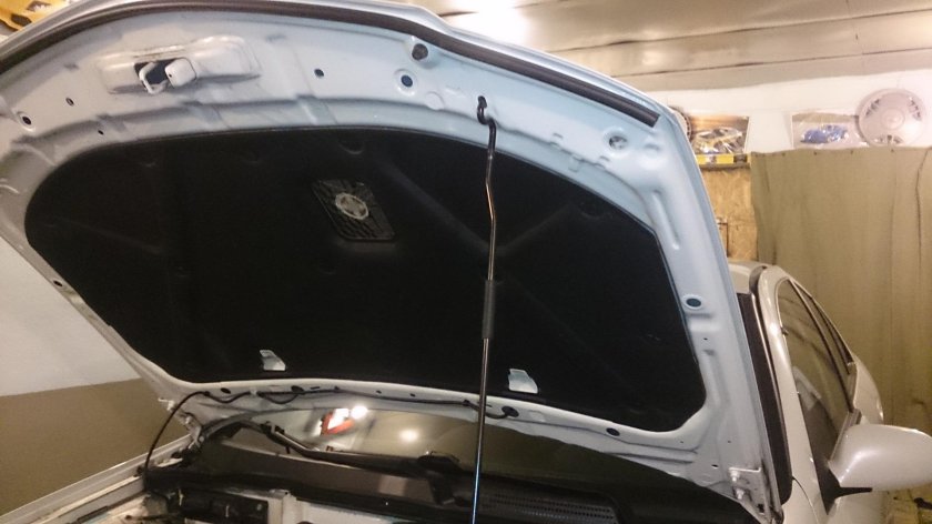 Капот Ниссан Альмера Классик b10