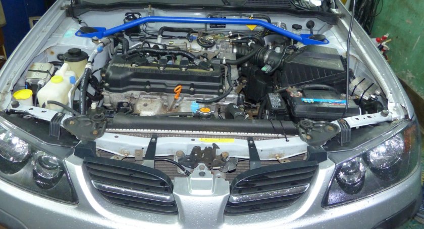 Ниссан Альмера n16 под капотом