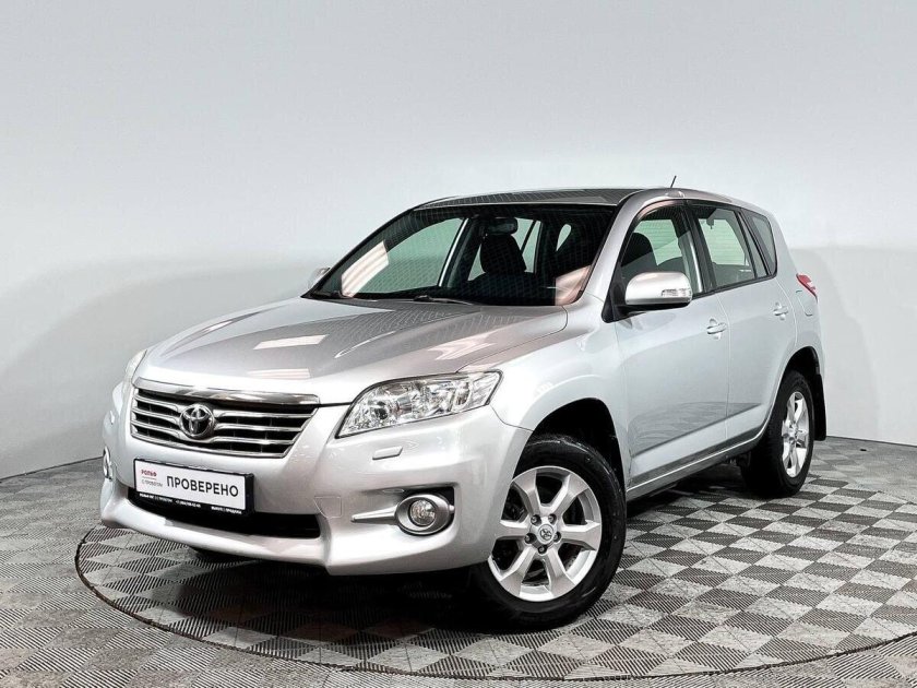 Тойота рав 4 2010 белая