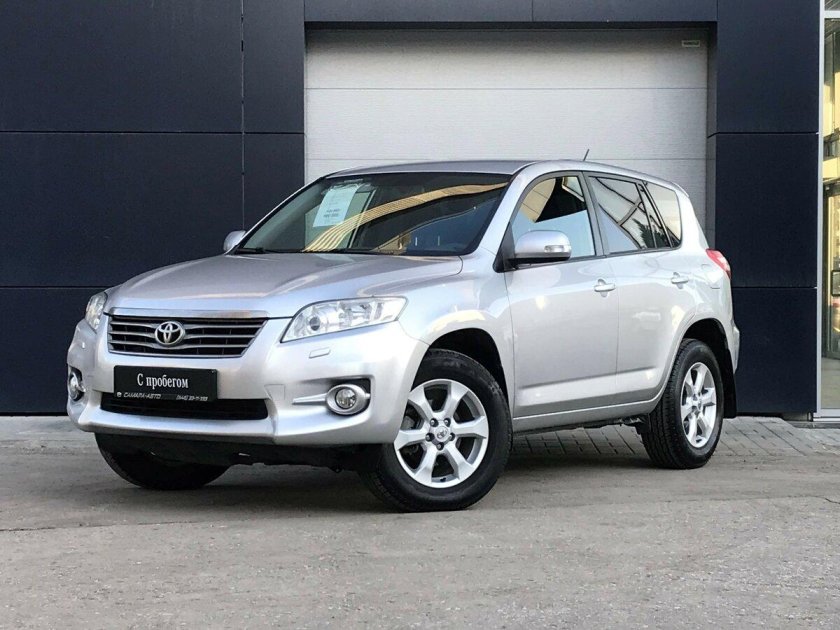 Toyota rav4 2011