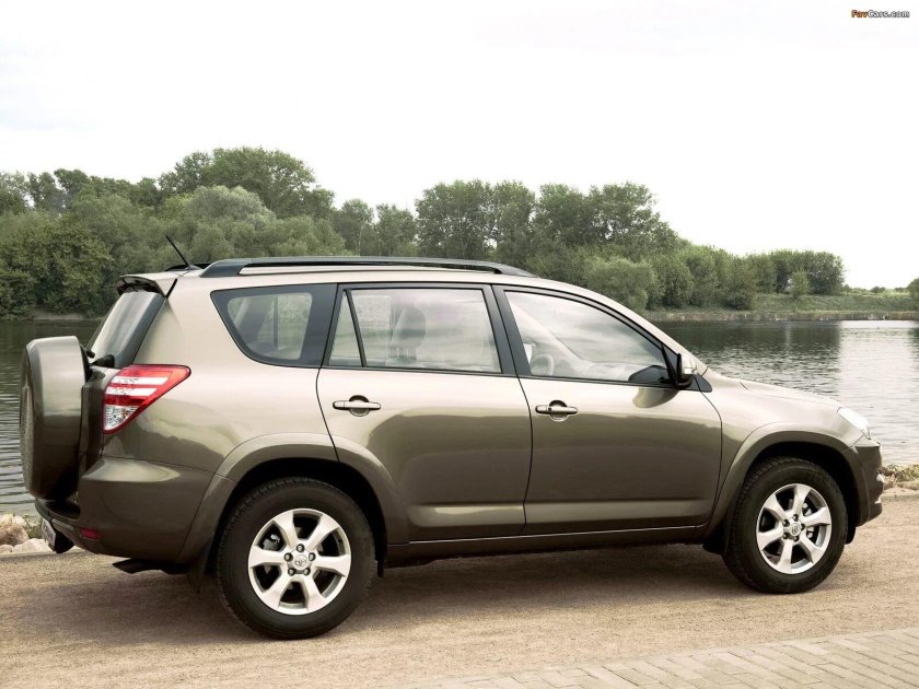 Тойота рав 4 Лонг 2.4