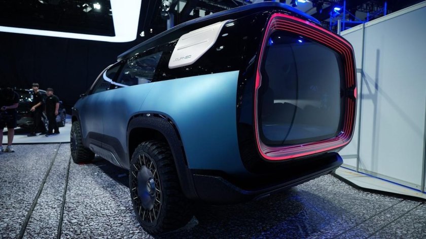 Внедорожный минивэн