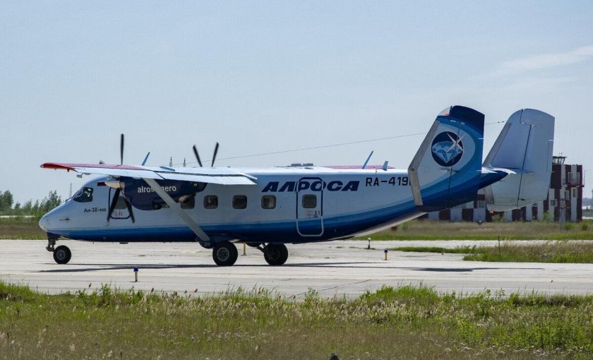 АН 38 100 АЛРОСА