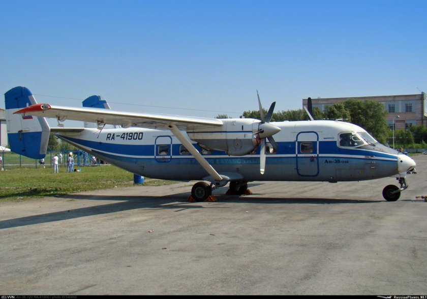 Антонов АН-38