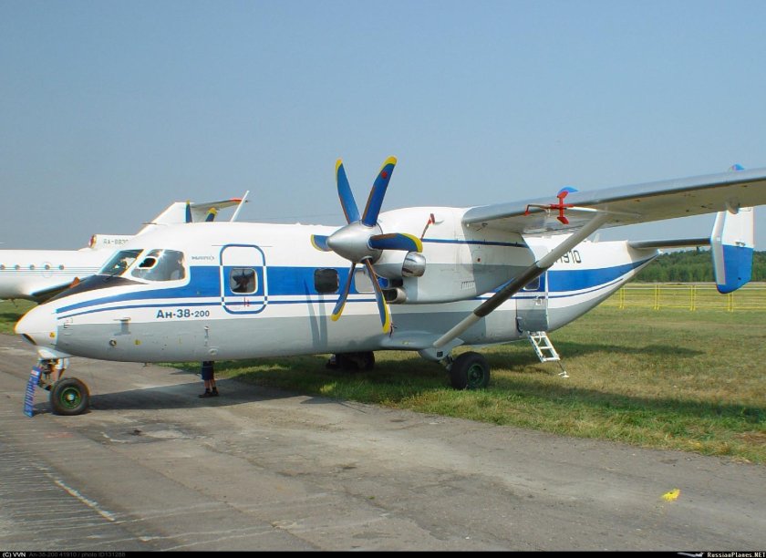 АН 38 100 АЛРОСА