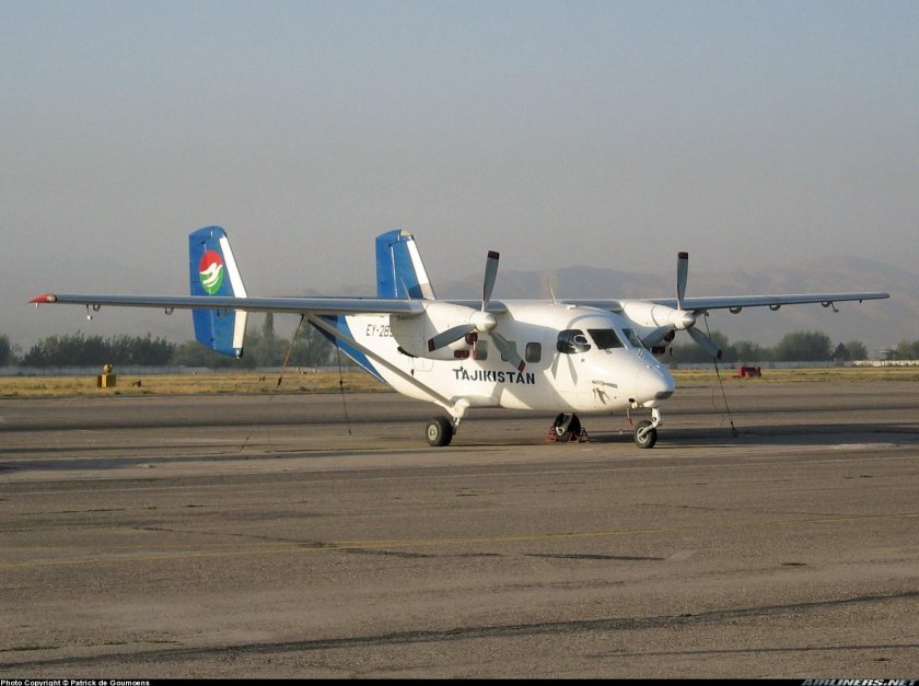 АН-28 пассажирский самолёт