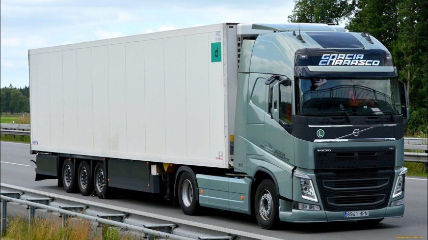 Volvo fh16 с прицепом рефрижератор