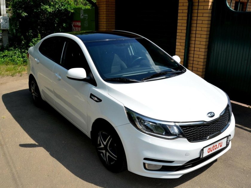 Kia Rio 3 белая