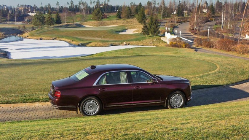 Седан Aurus Senat