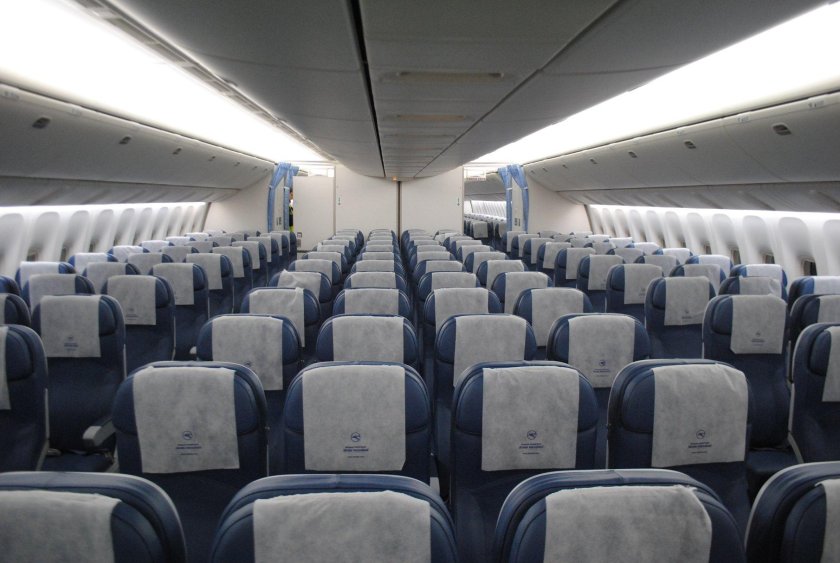 Boeing 767-200 салон