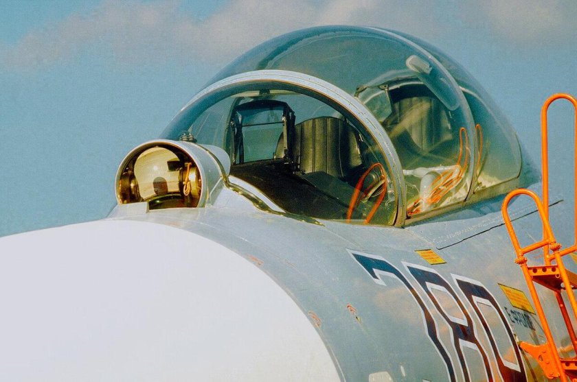 Су 27 кабина