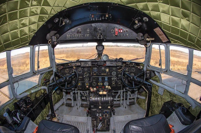 Кабина ил-14