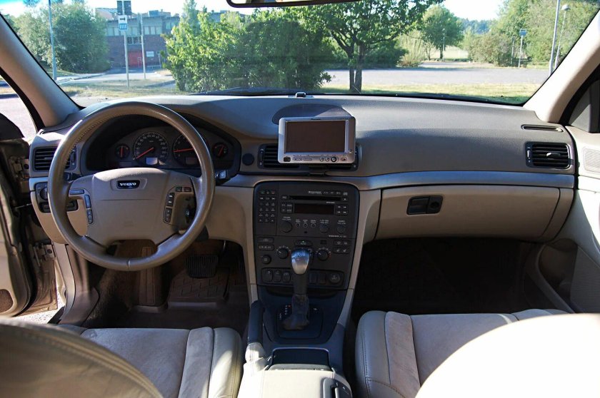 Вольво с80 2001