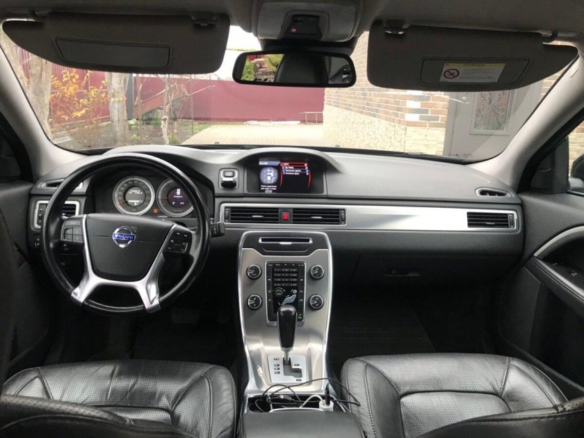Volvo s80 II Рестайлинг салон